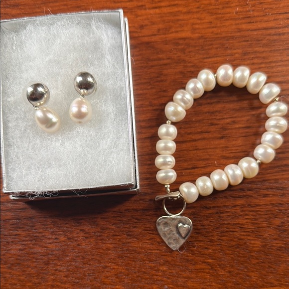 Sundance Catalog Silver and freshwater Pearl Jewelry Set - Picture 1 of 4